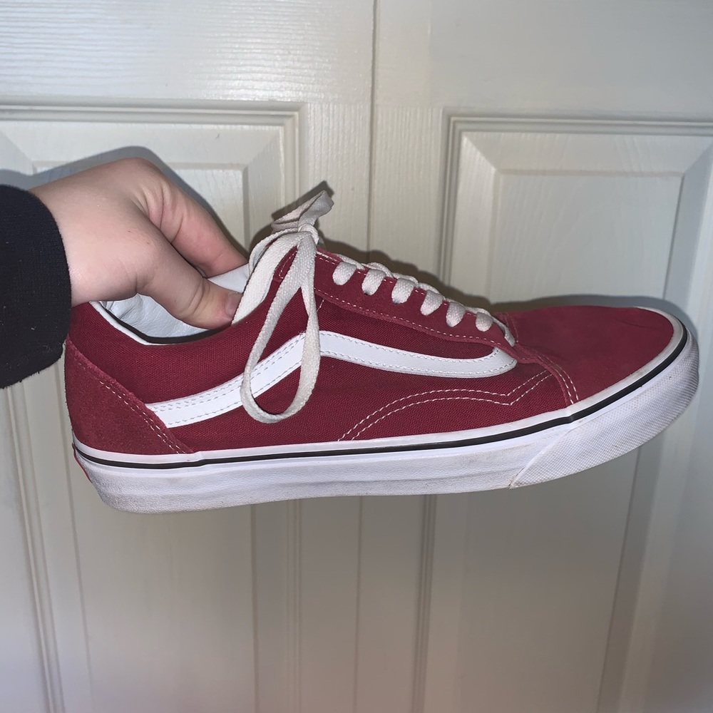 Maroon old skool vans (women)